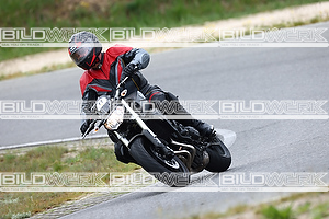 Bild 8192